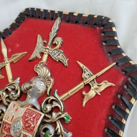 Medieval crest Coat of Arms decor - Picture 8 of 12